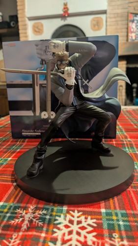 Figure hellsing pop - figure,