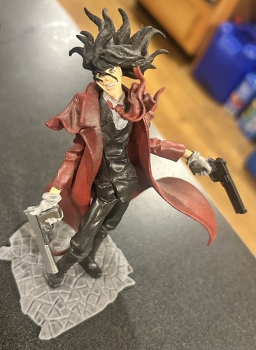 Figurina hellsing alucard - figurina,